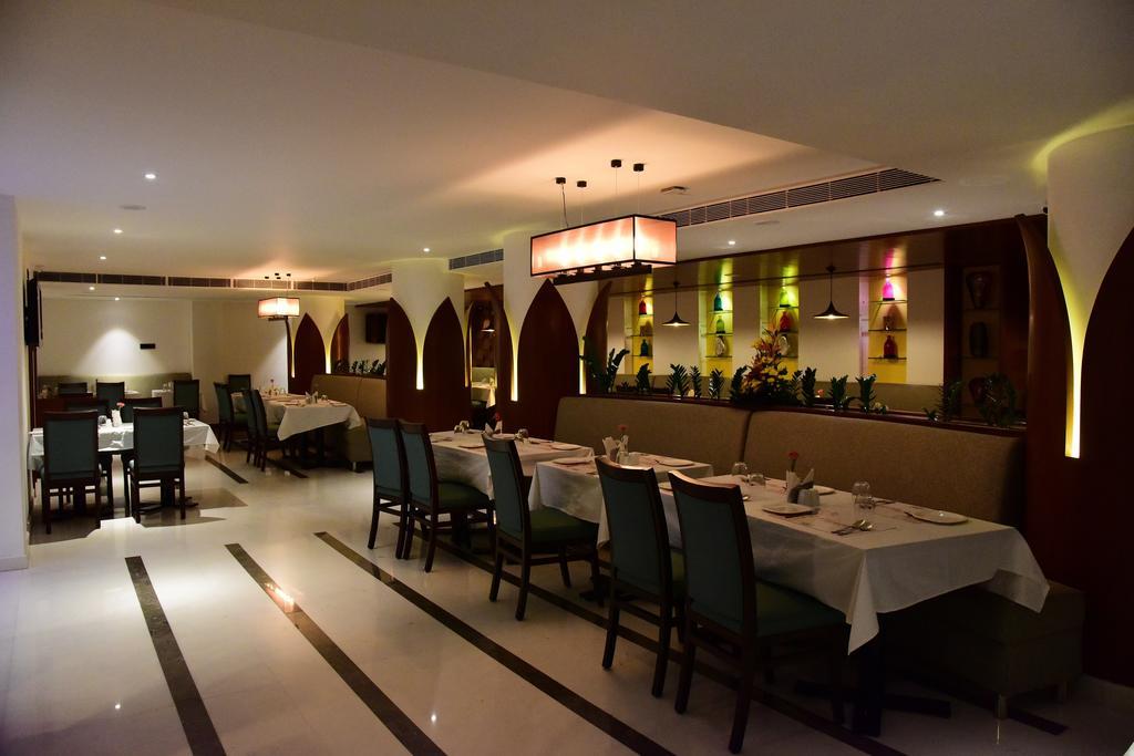 The Royal Comfort Bangalore Exterior photo