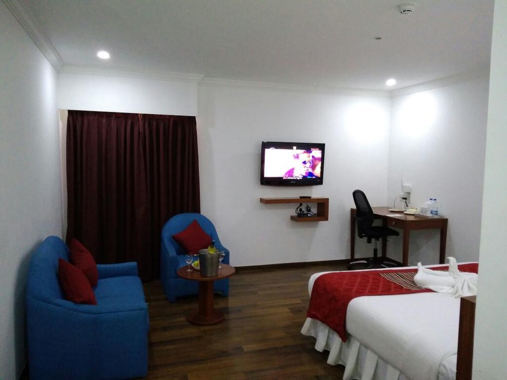 The Royal Comfort Bangalore Exterior photo